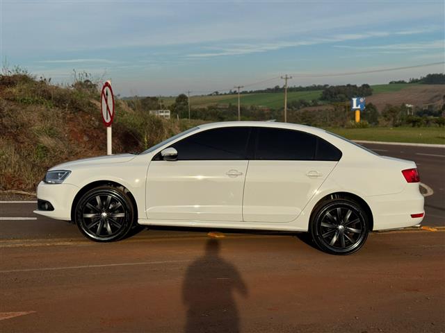 Wolkswagen JETTA Comfortline 2013