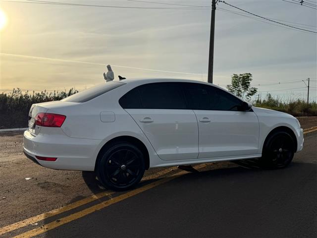 Wolkswagen JETTA Comfortline 2013