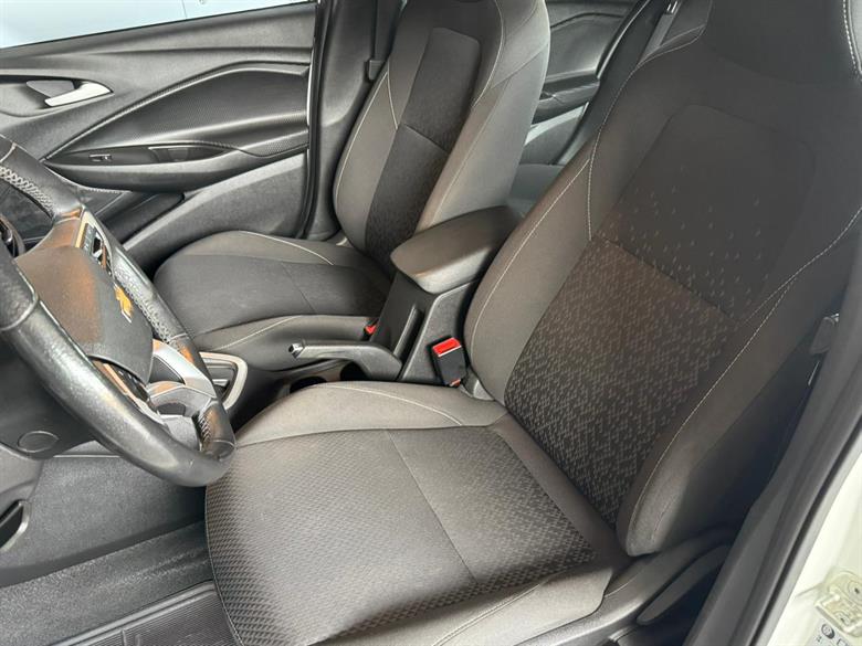 
Chevrolet Onix LTZ 2020 full									