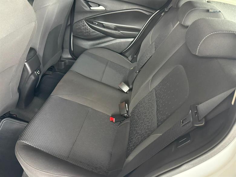
Chevrolet Onix LTZ 2020 full									