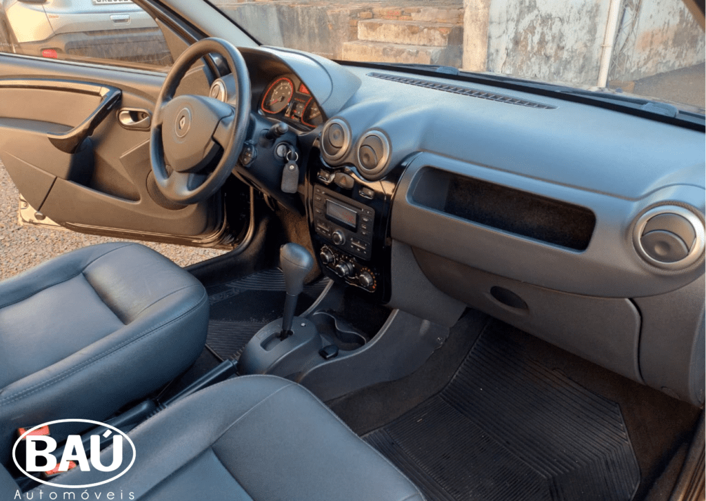 
RENAULT SANDERO 2012 full									