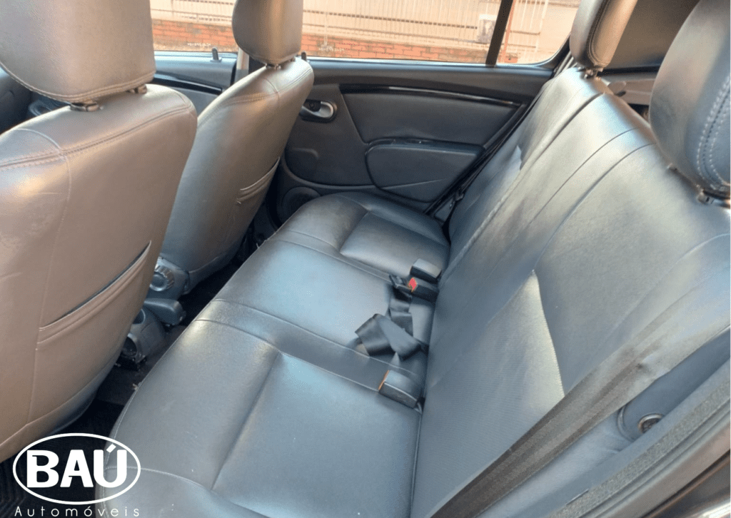 
RENAULT SANDERO 2012 full									