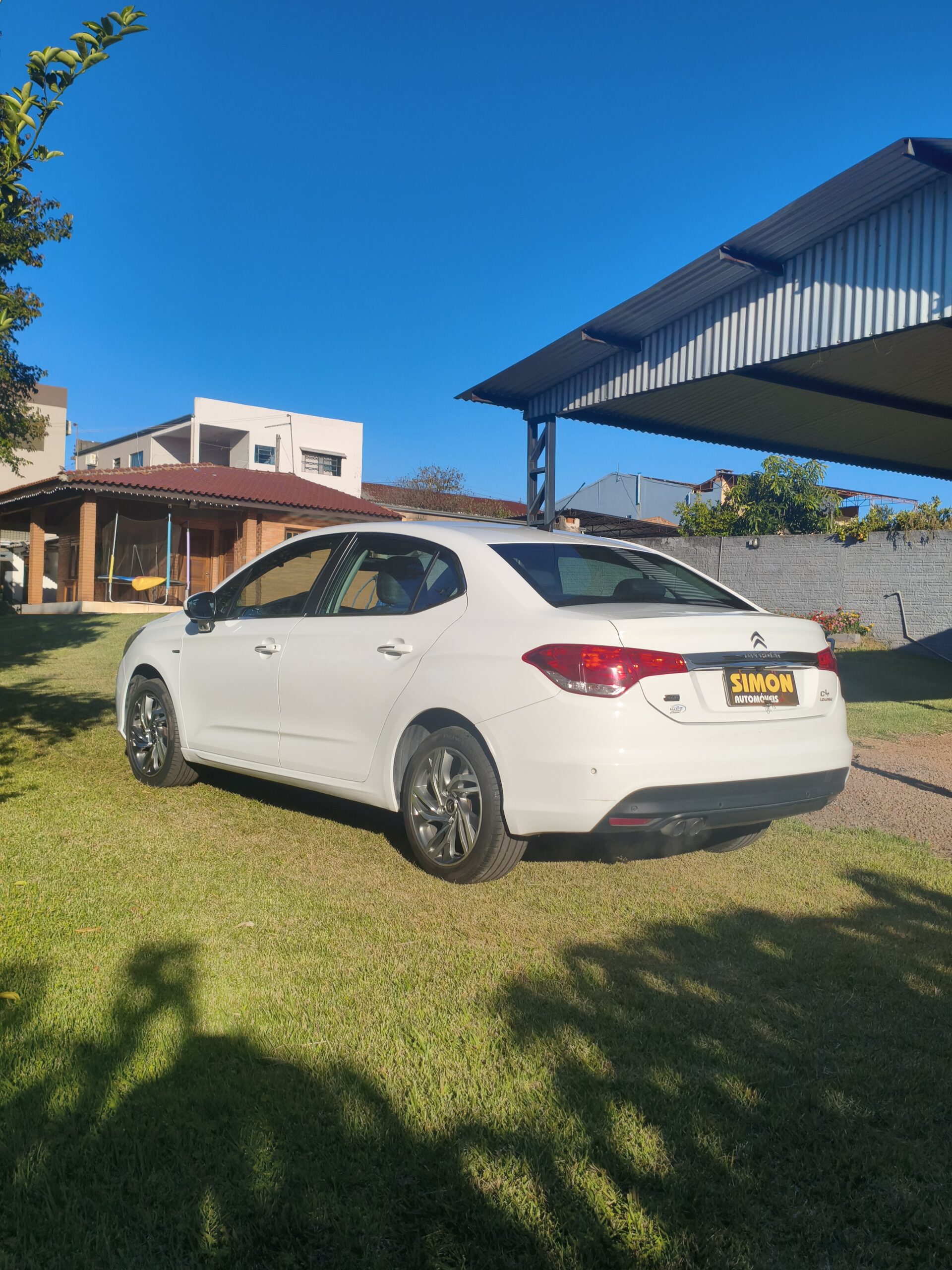 Citroen C4 LOUNG EXCLUSIVE 2014