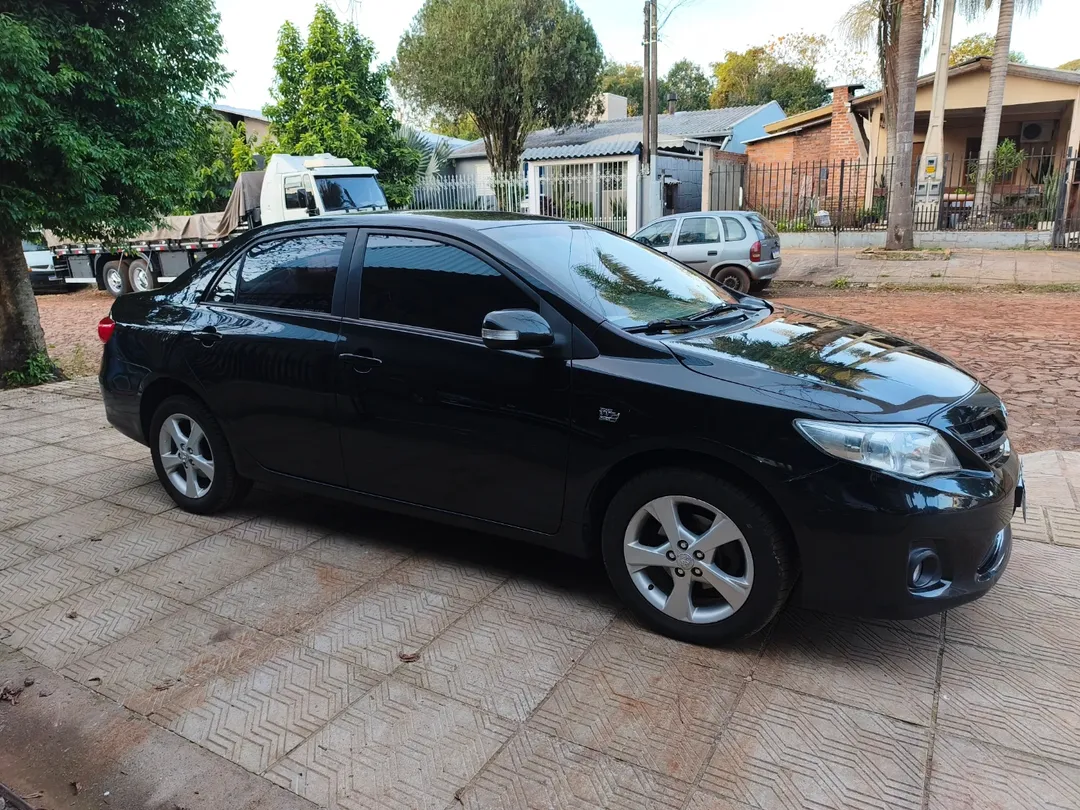 Toyota Corolla XEI 2013