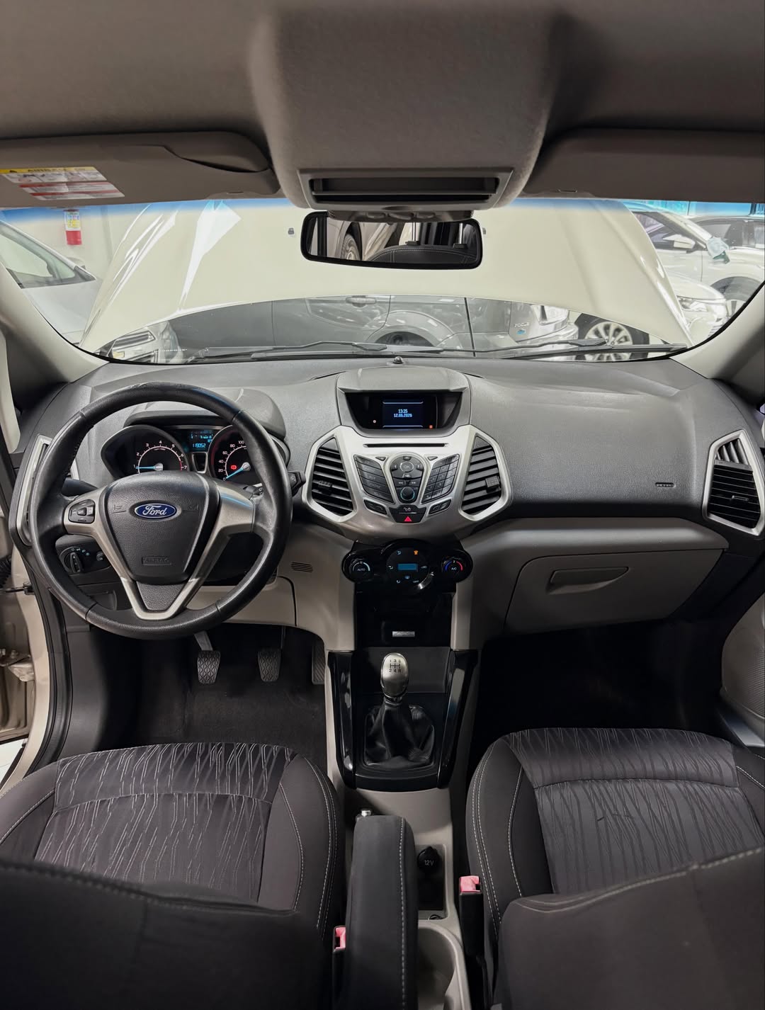 
Ford Ecosport Titanium 2014 full									