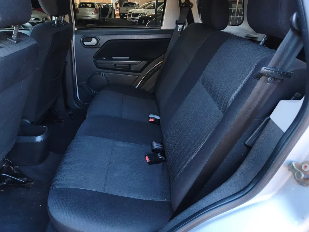 
Ford Ecosport Freestyle 2010 full									