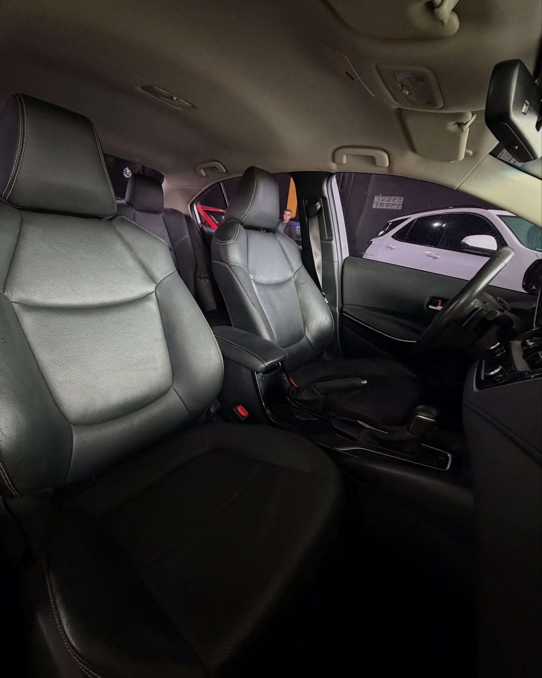 
TOYOTA COROLLA XEI 2023 full									
