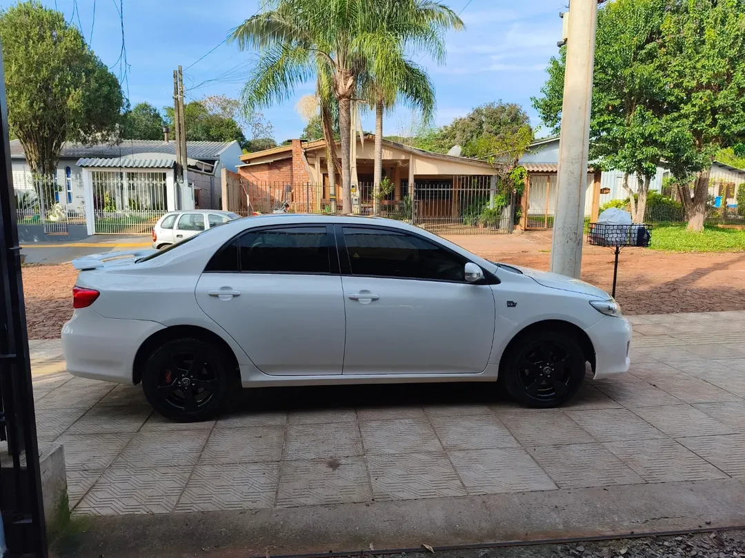 Toyota Corolla XEI 2014
