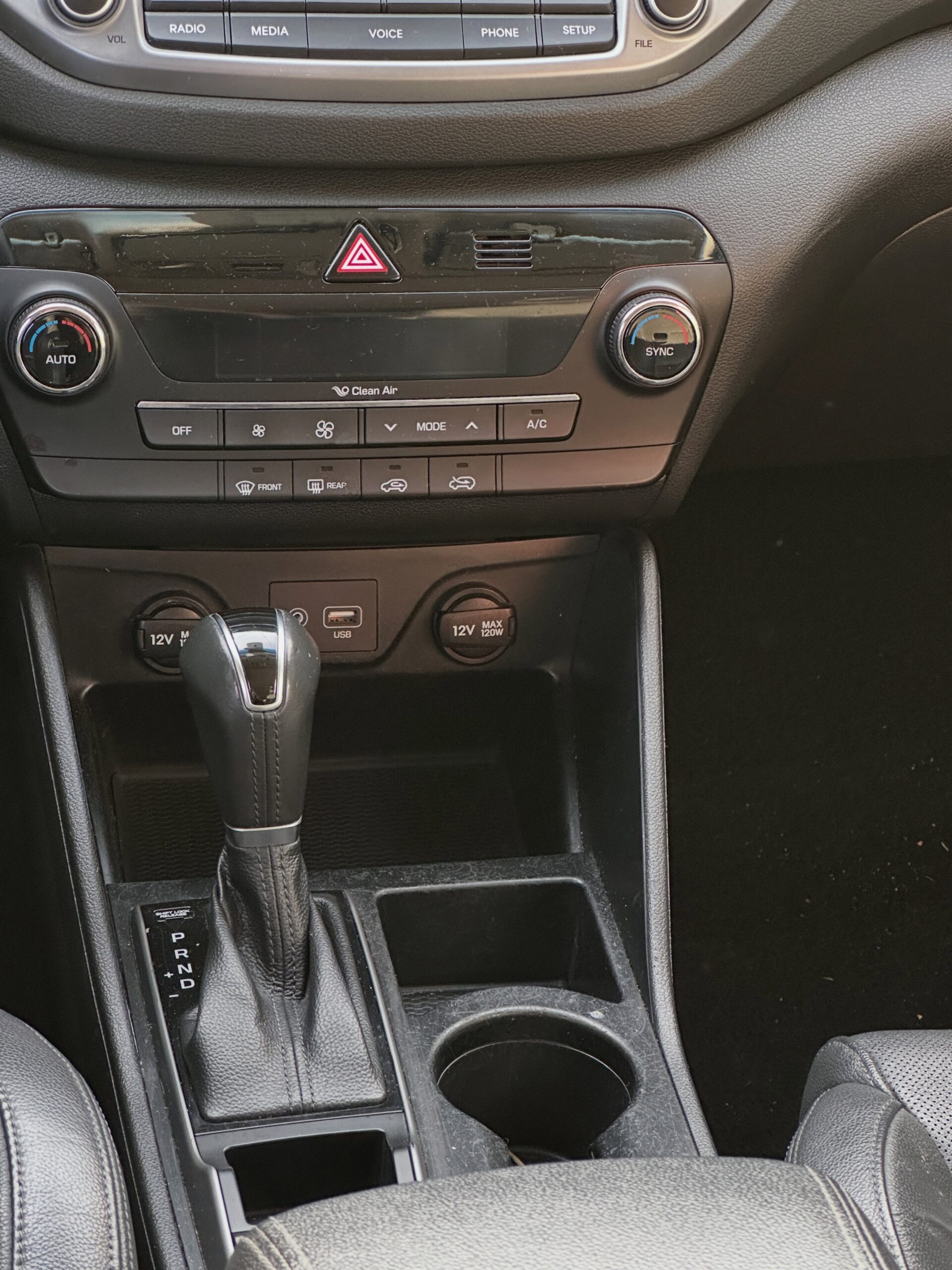 
HYUNDAI TUCSON GLS 2018 full									