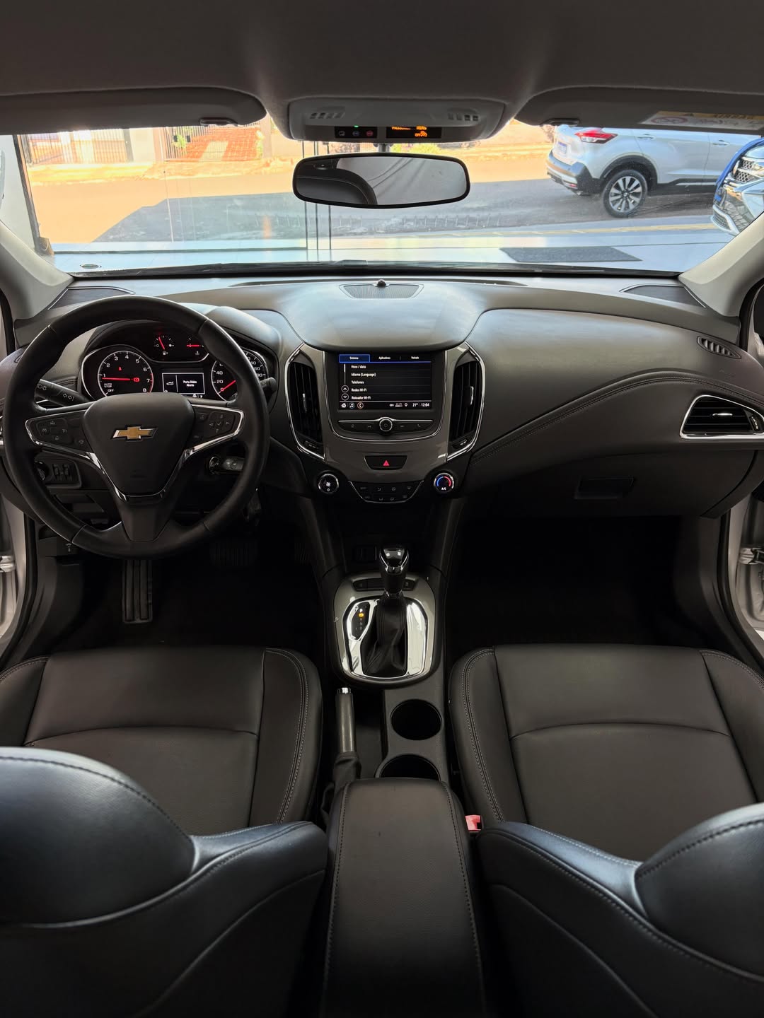 
Chevrolet Cruze Sport LT 2022 full									