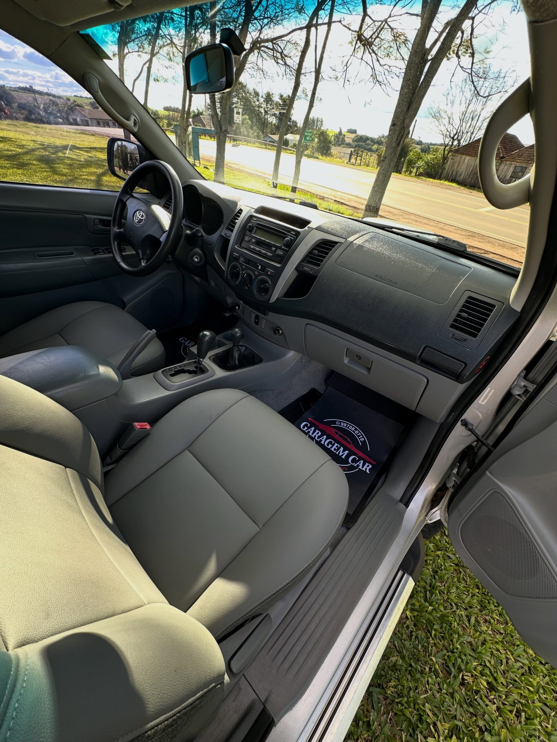 
TOYOTA HILUX CD SRV 2007 full									