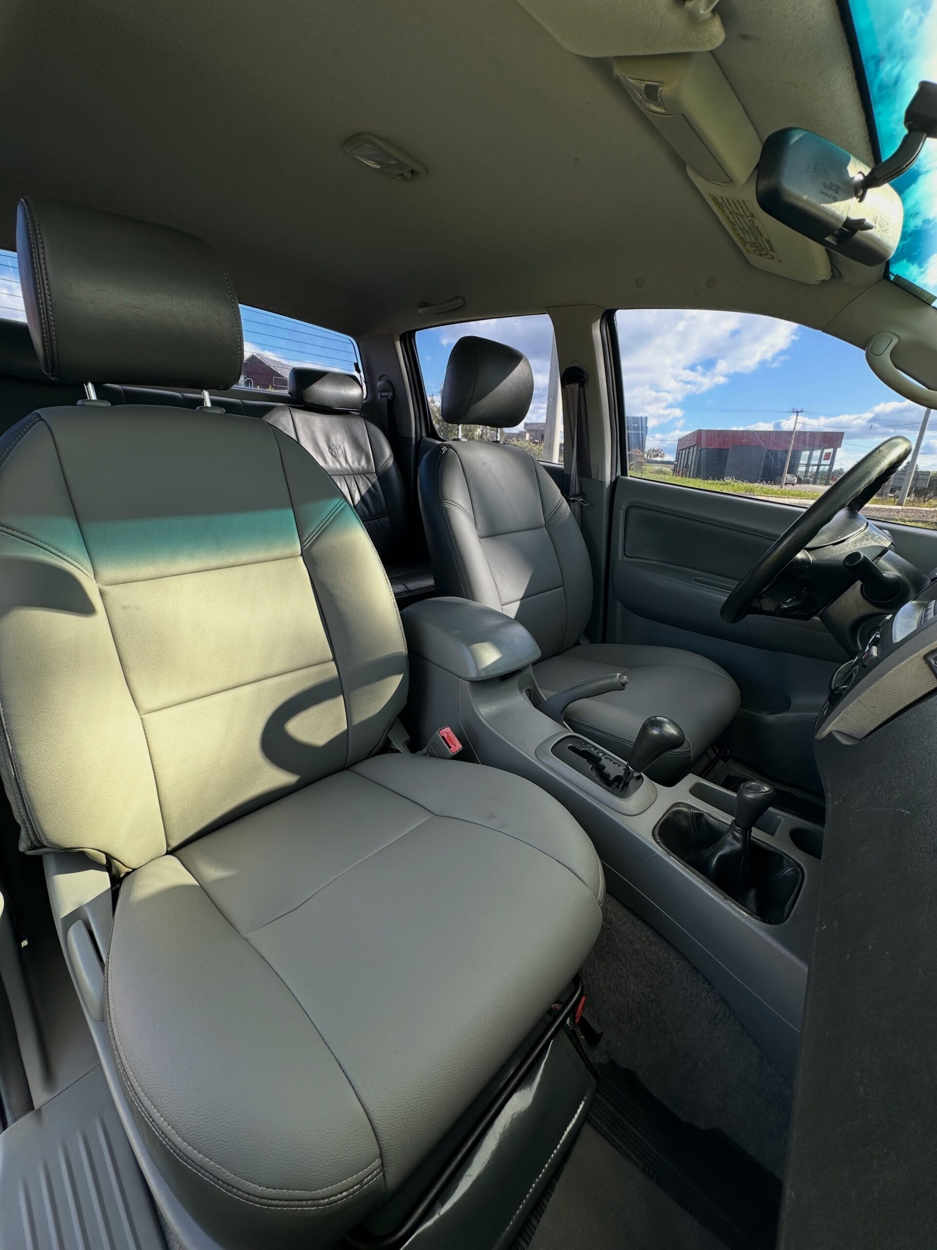 
TOYOTA HILUX CD SRV 2007 full									