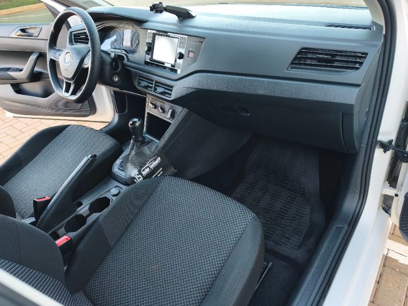 
Volkswagen Polo 2020 full									