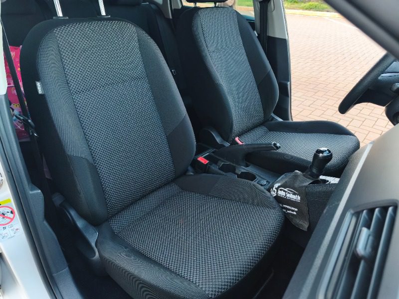 
Volkswagen Polo 2020 full									