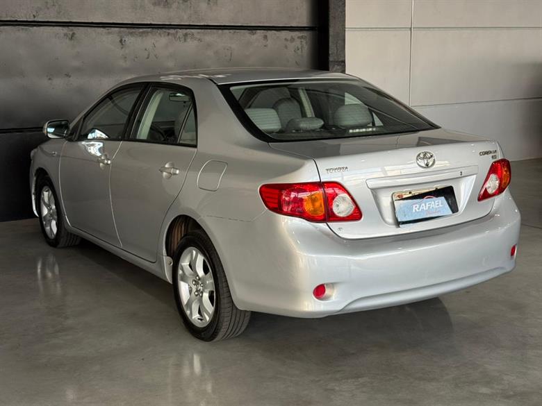
Toyota Corolla XEI 2010 full									