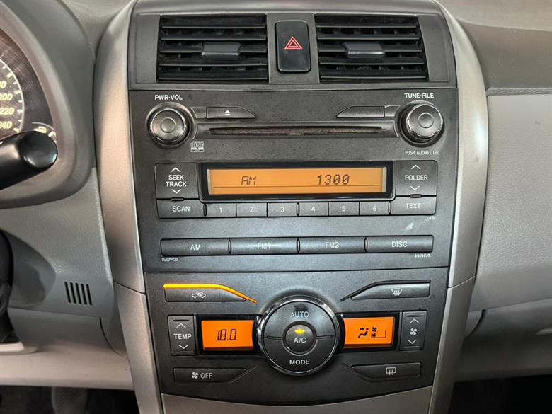 
Toyota Corolla XEI 2010 full									