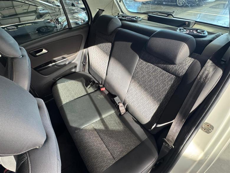 
Volkswagen Fox 2013 full									