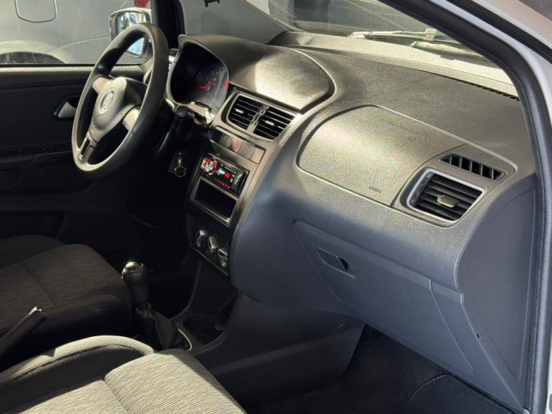 
Volkswagen Fox 2013 full									
