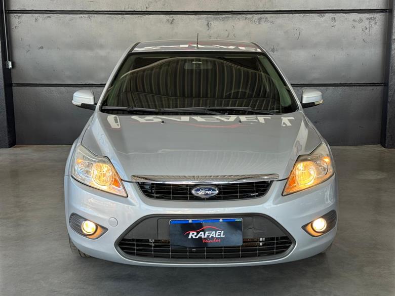 Ford Focus Hatch 2011