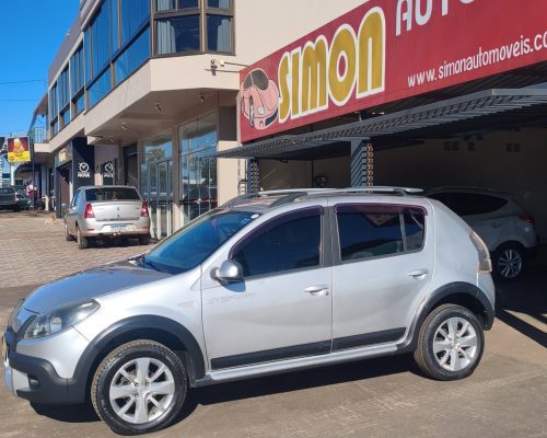Renault Sandero Stepway 2012