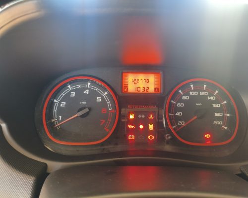 
								Renault Sandero Stepway 2012 full									