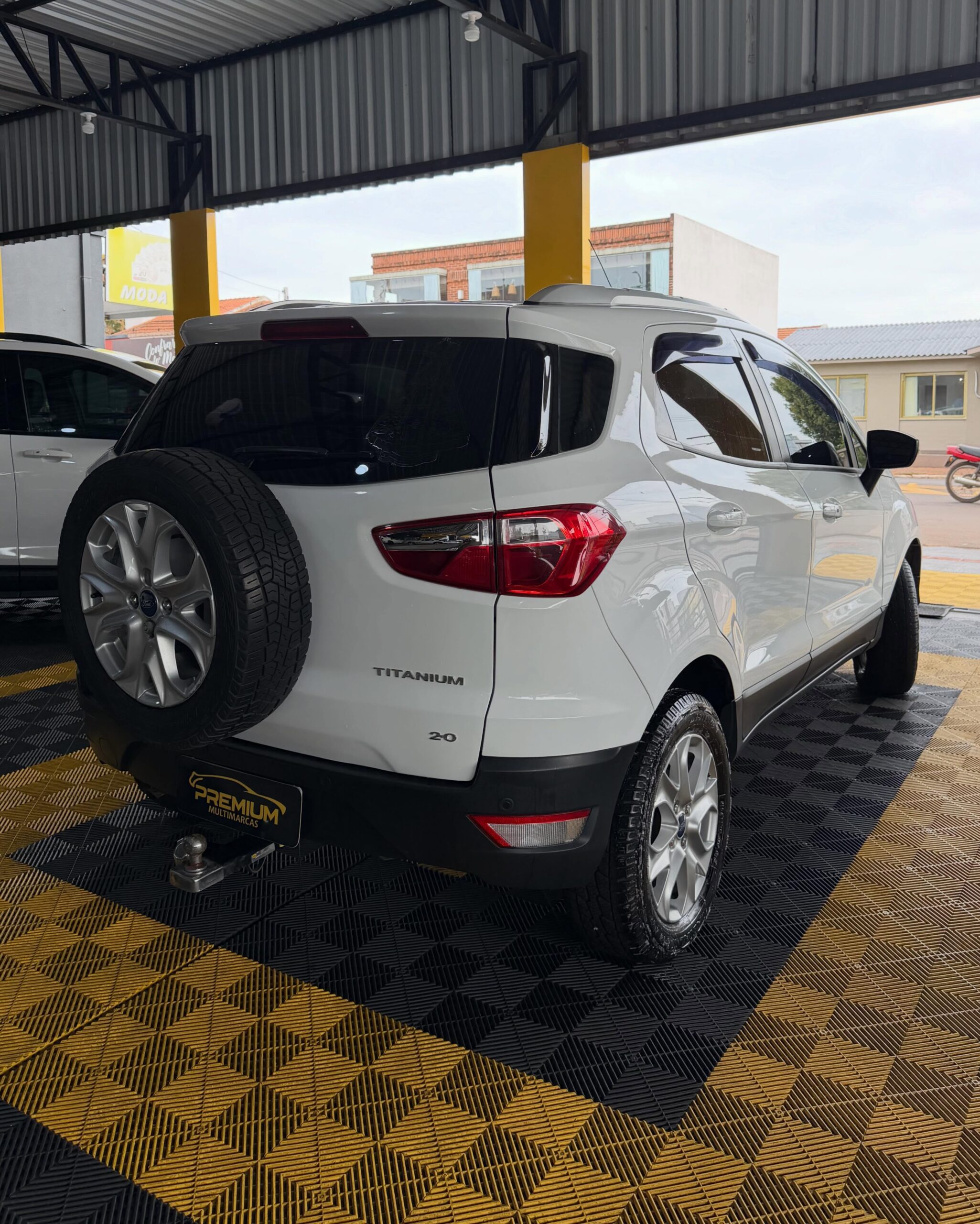 FORD ECOSPORT TITANIUM 2015