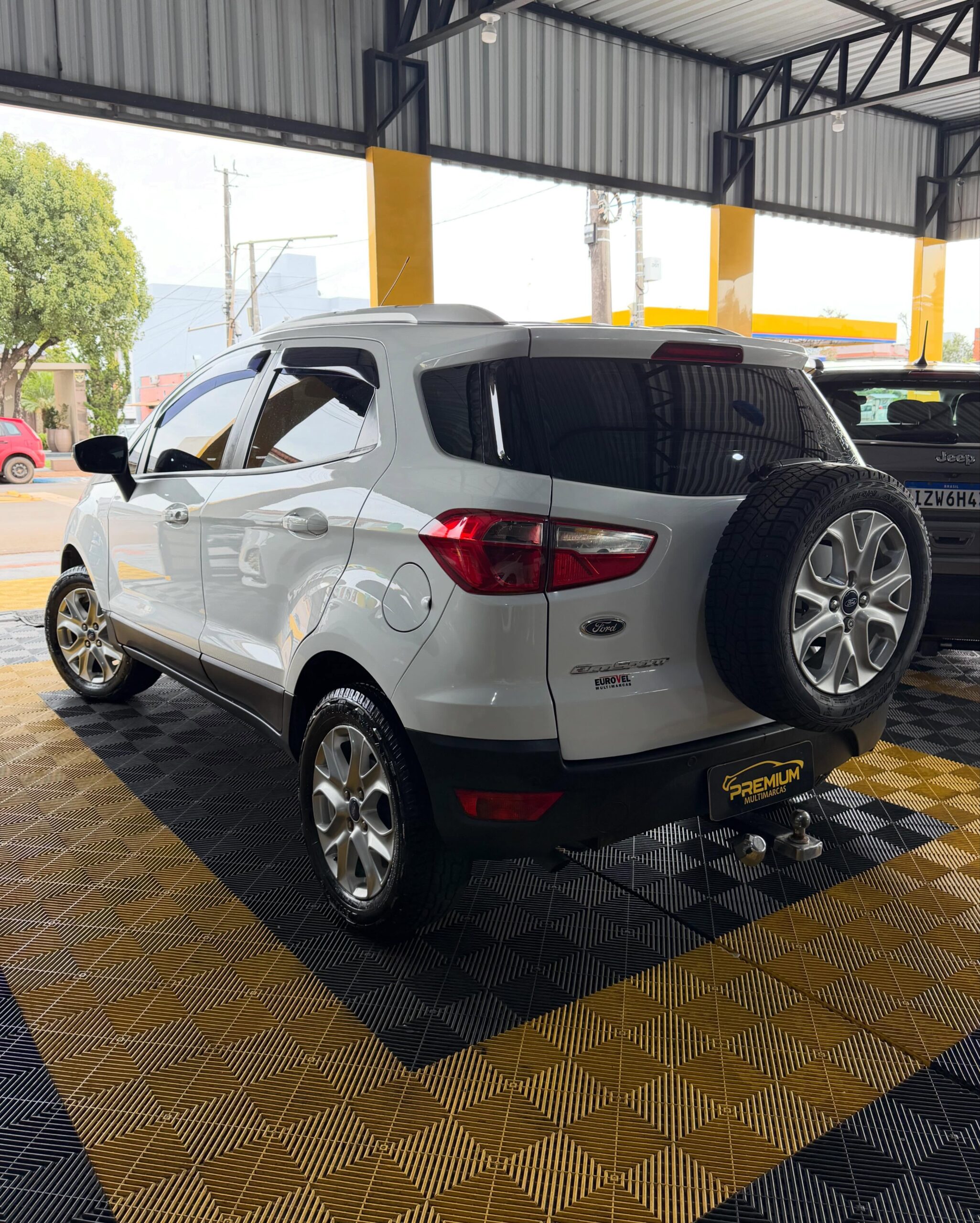 FORD ECOSPORT TITANIUM 2015