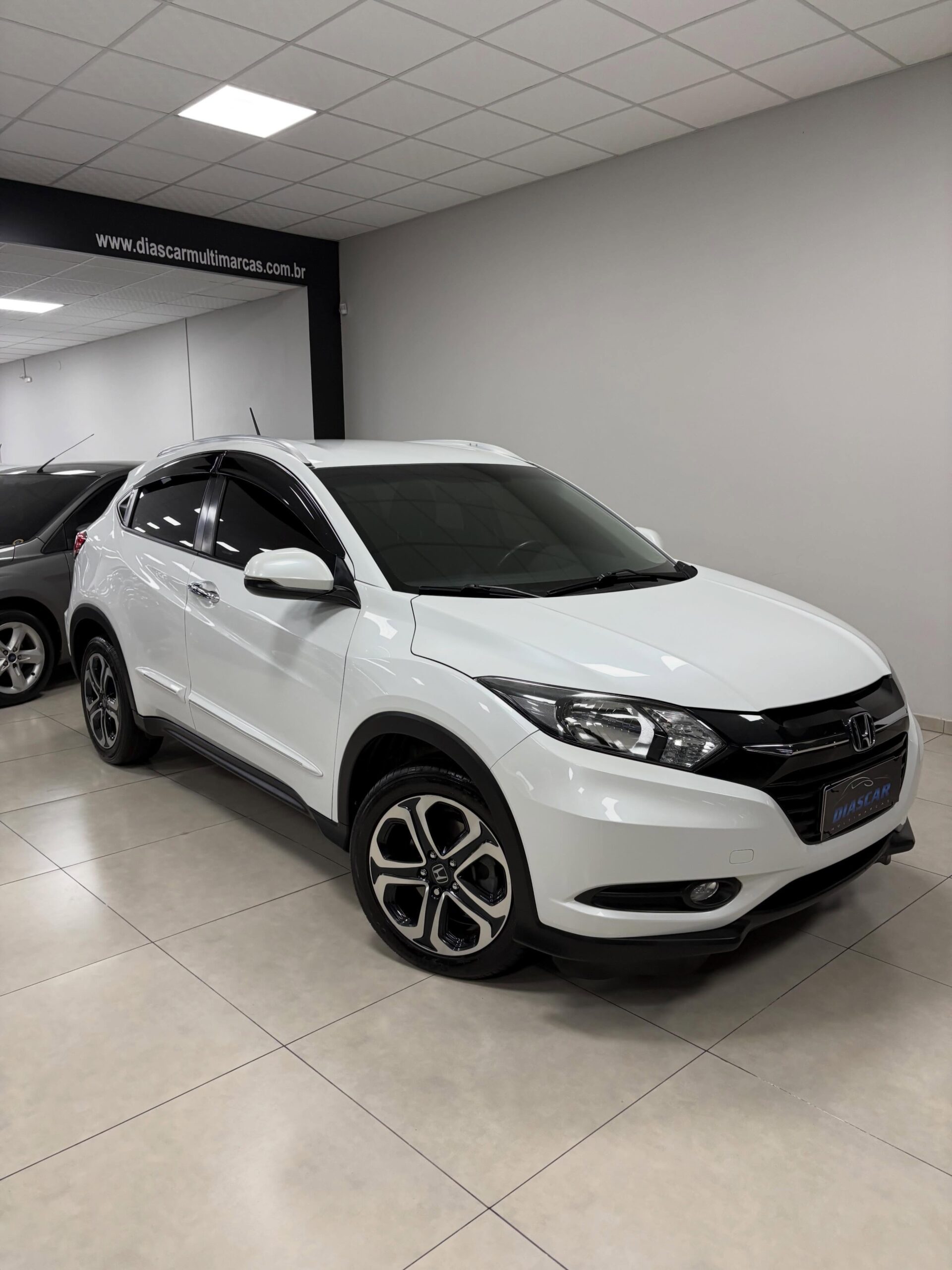 
Honda HR-V EXL 2018 full									
