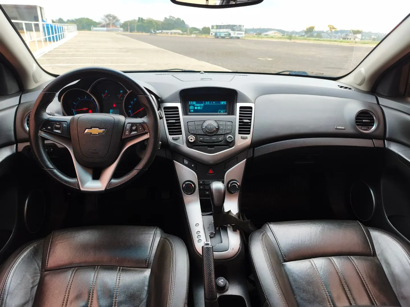 
								Chevrolet Cruze LT 2014 full									