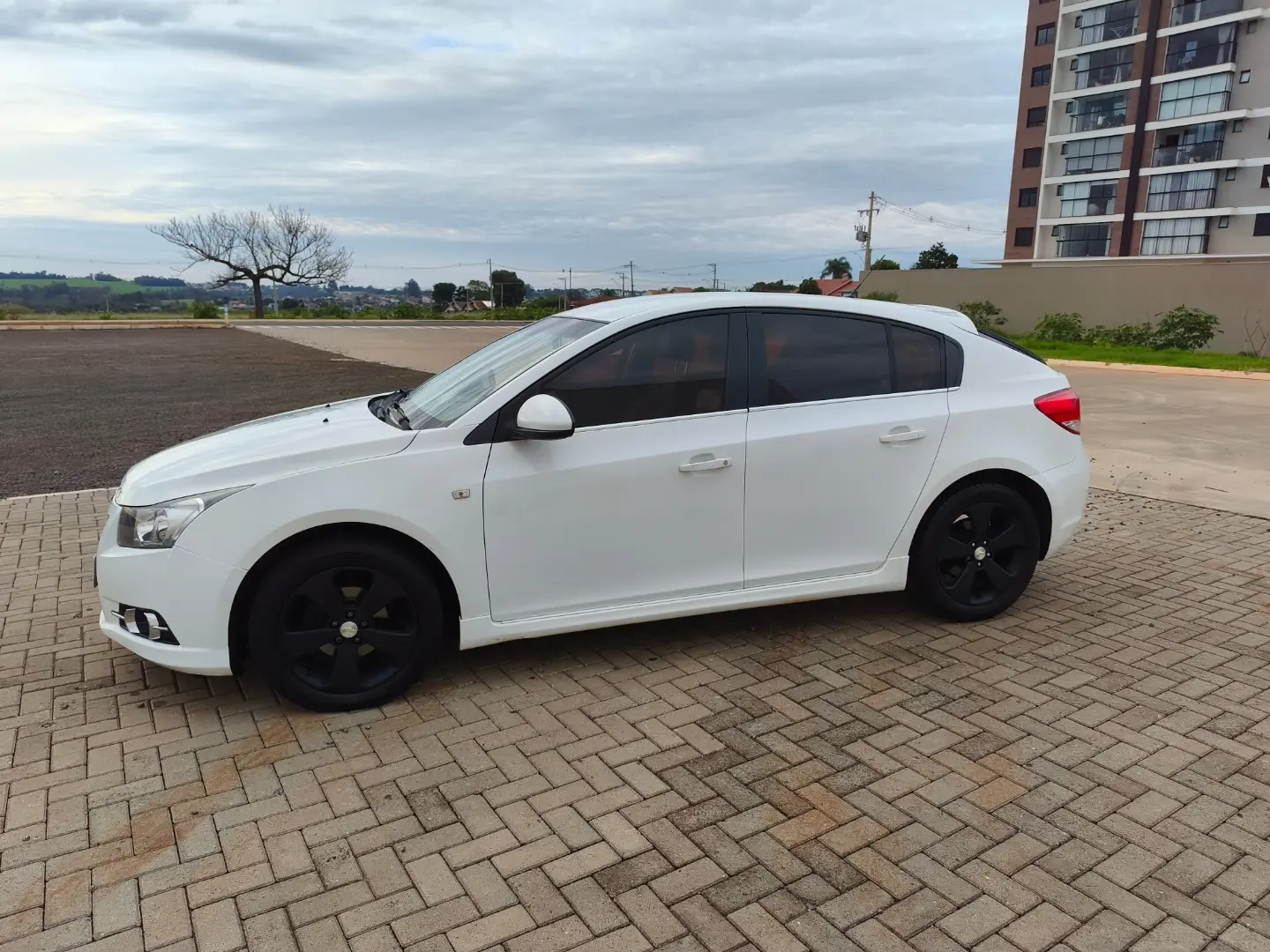 
								Chevrolet Cruze LT 2014 full									