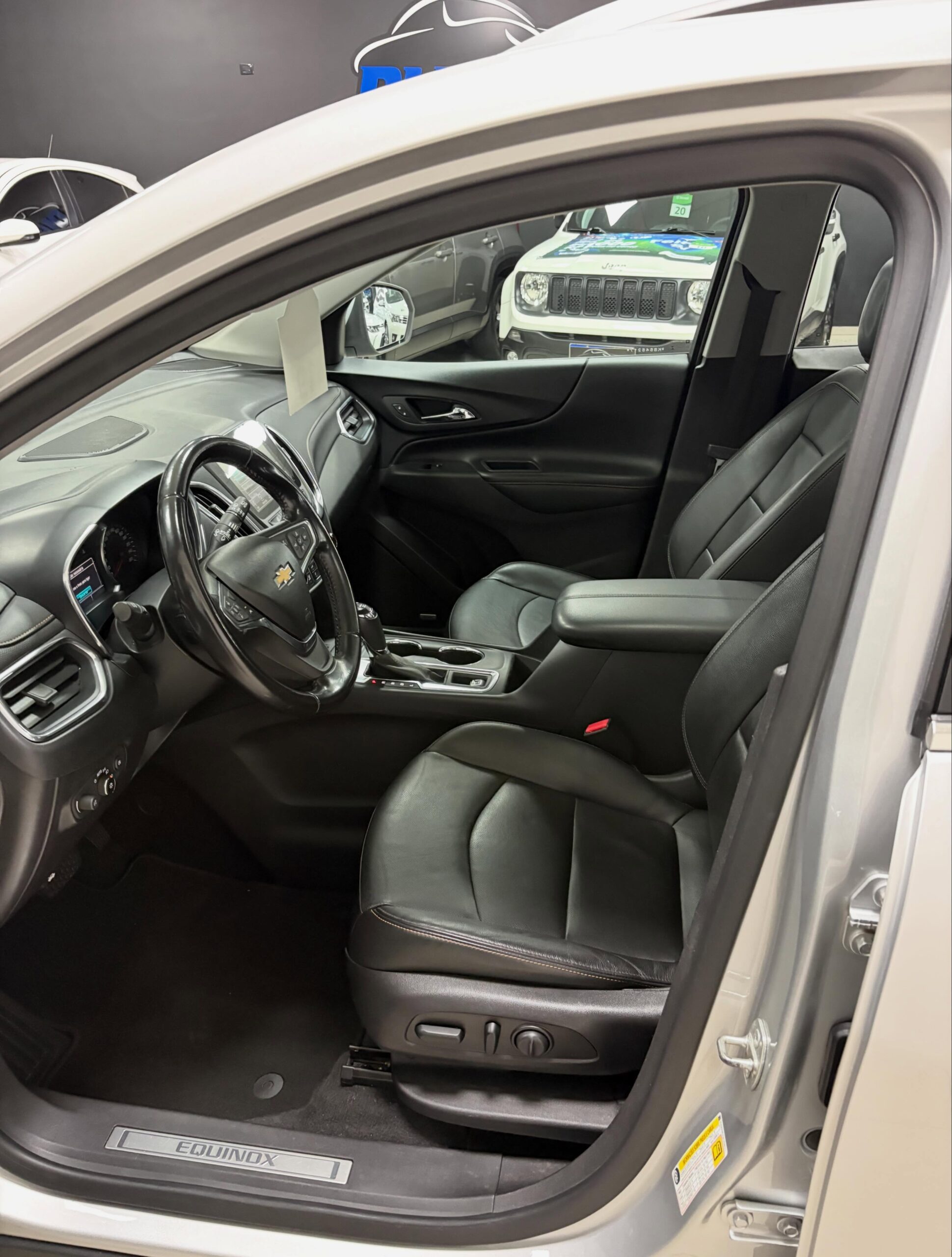 
								Chevrolet Equinox Premier 2019 full									