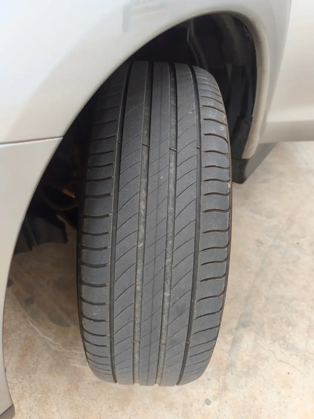 
								Mitsubishi ASX 2014 full									