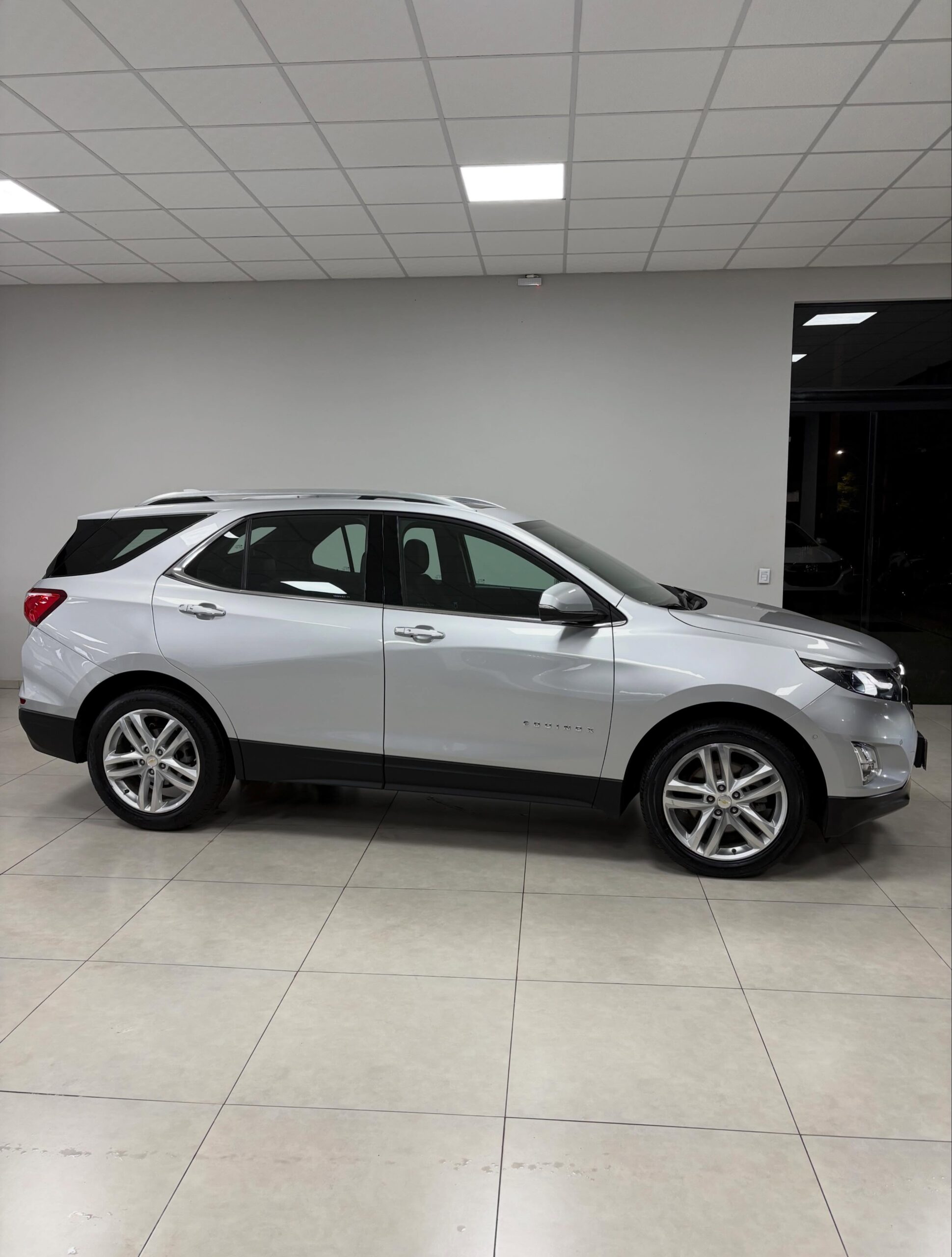 
								Chevrolet Equinox Premier 2019 full									