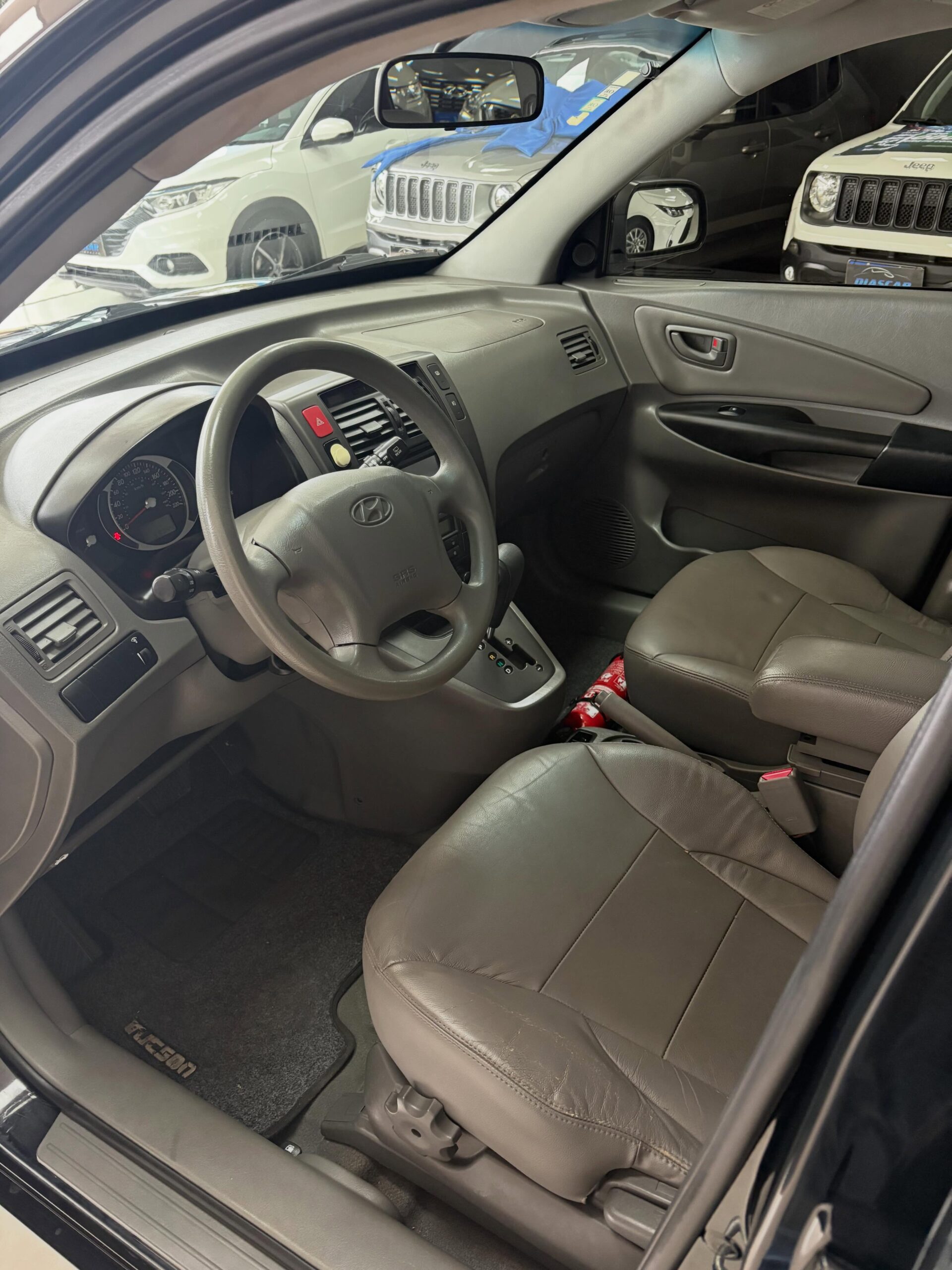 
								Hyundai Tucson 2015 full									