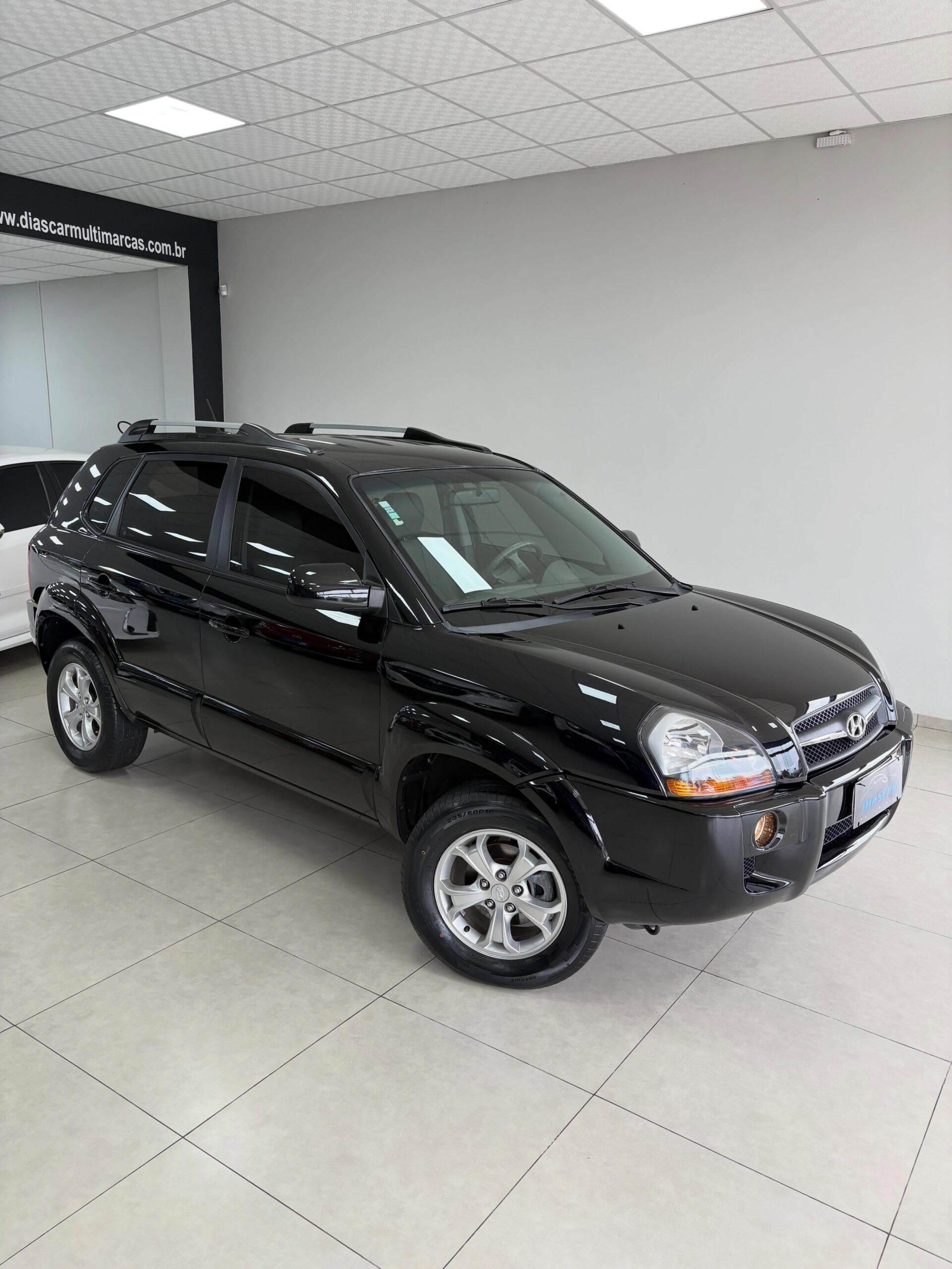 
								Hyundai Tucson 2015 full									