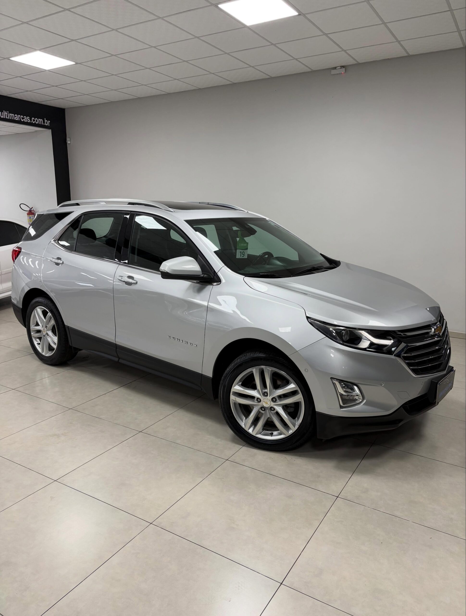 
								Chevrolet Equinox Premier 2019 full									