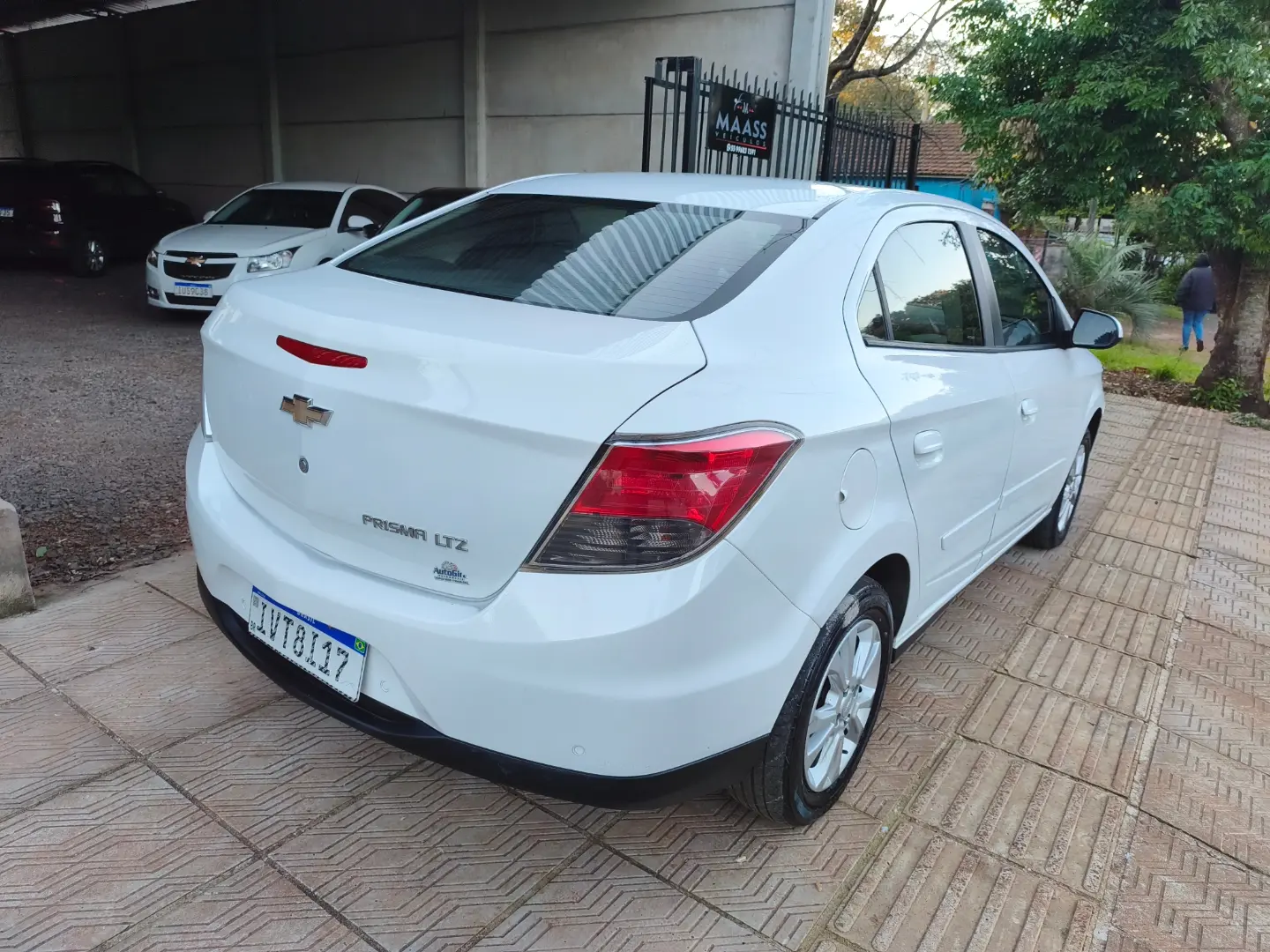 
								Prisma LTZ 2015 full									