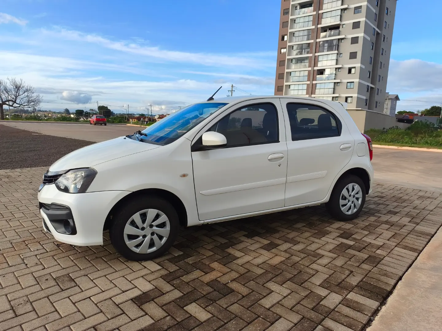 TOYOTA ETIOS X 2020