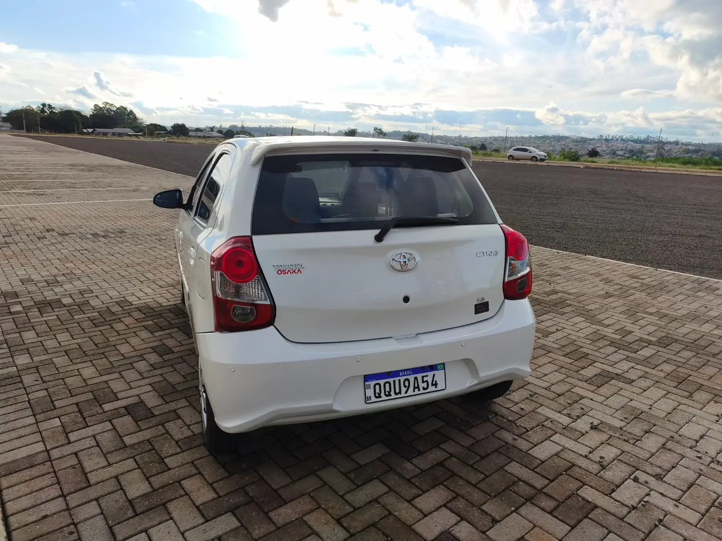 
								TOYOTA ETIOS X 2020 full									