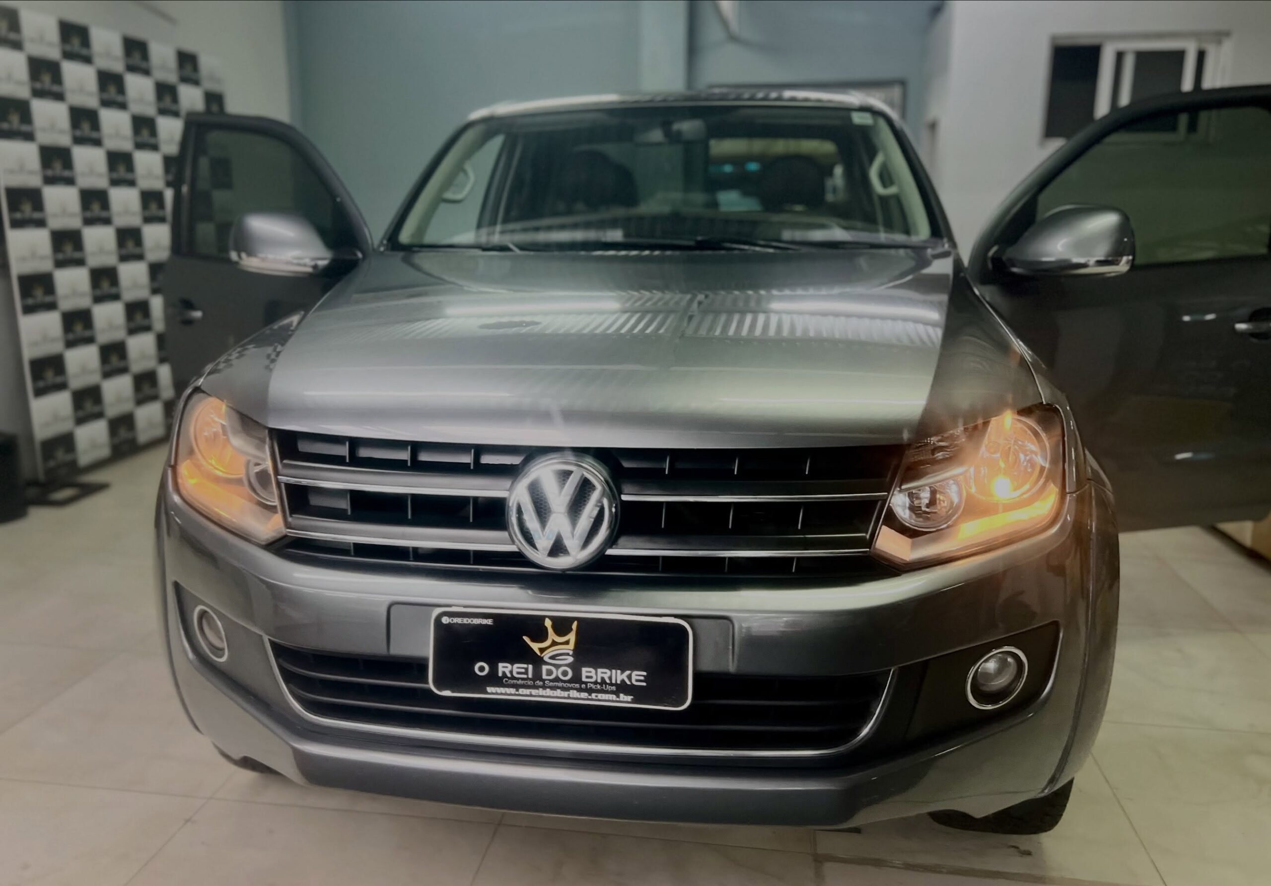 
								Volkswagen Amarok CD Highlin 2011 full									
