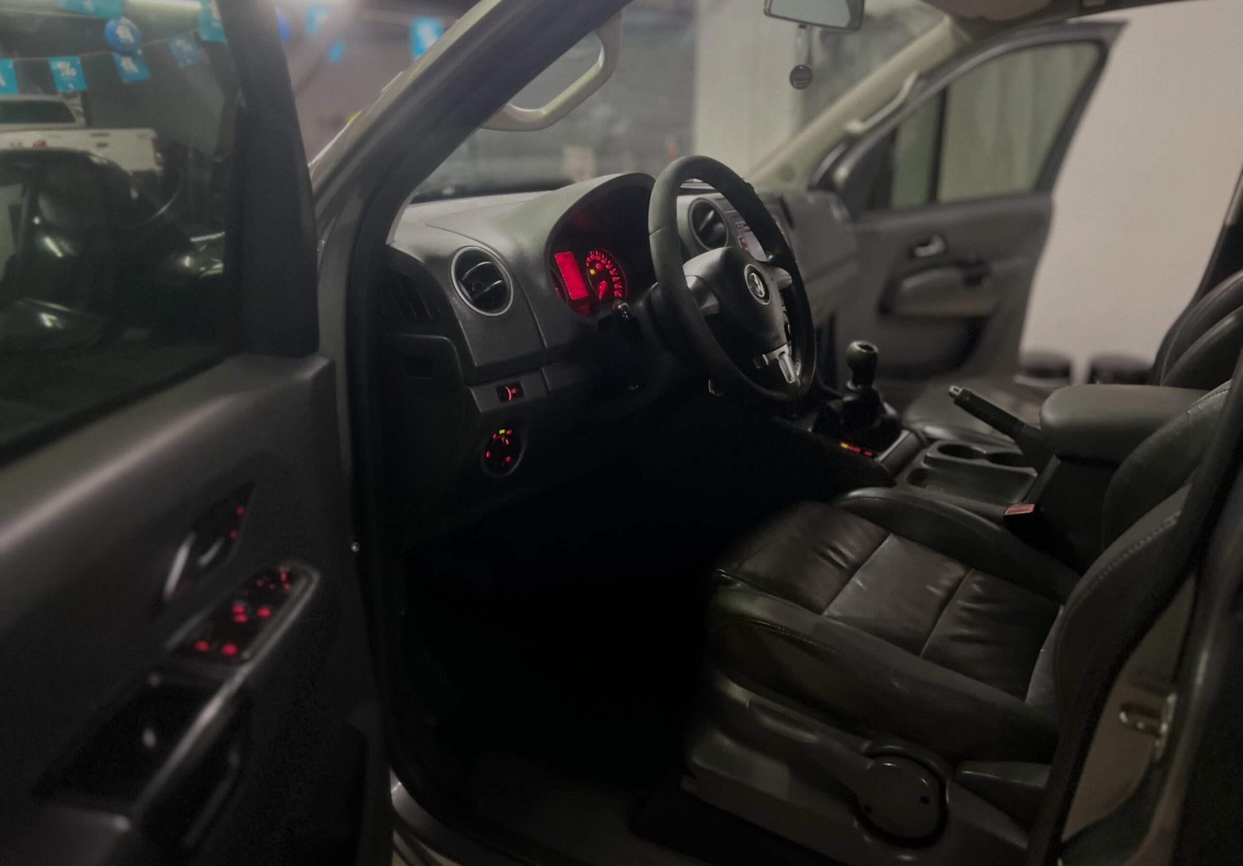 
								Volkswagen Amarok CD Highlin 2011 full									
