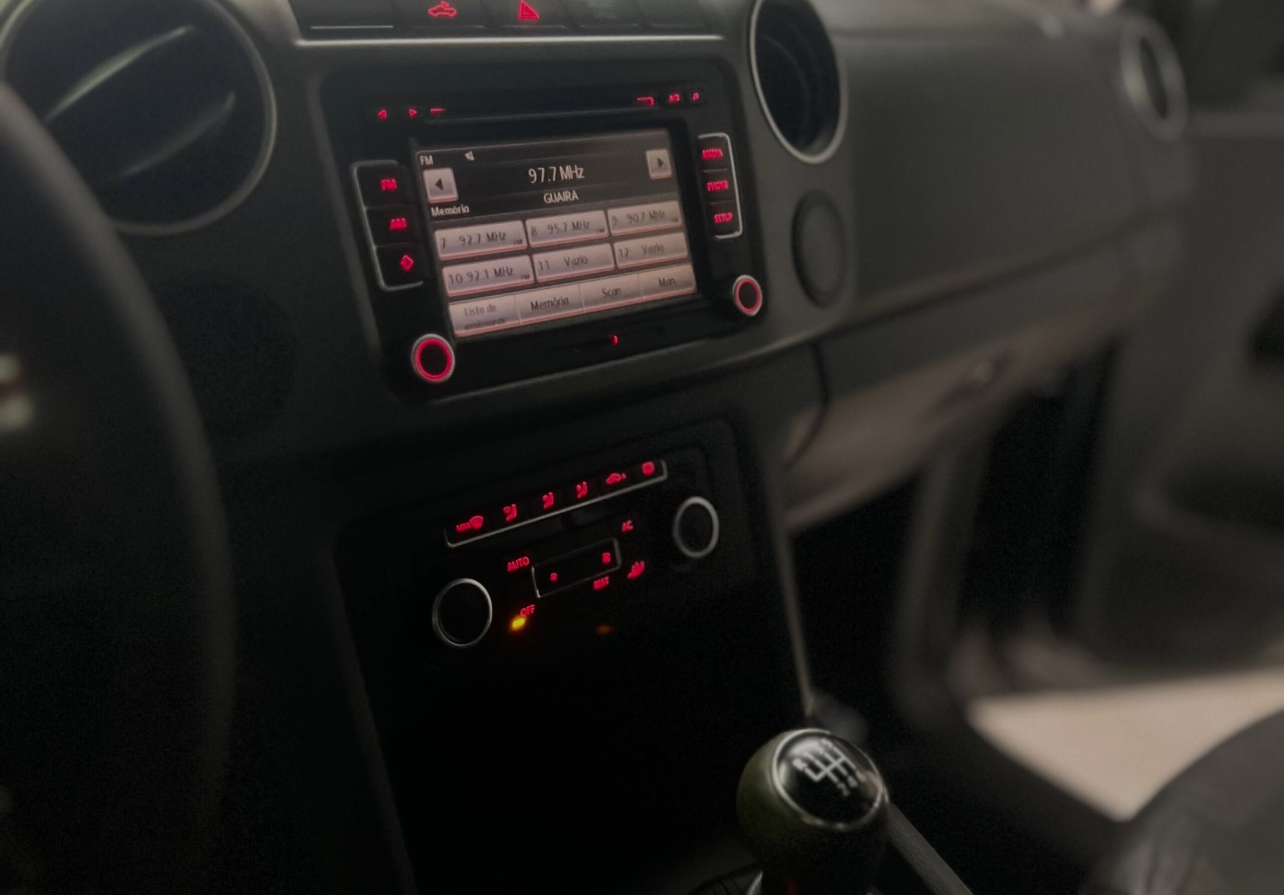 
								Volkswagen Amarok CD Highlin 2011 full									