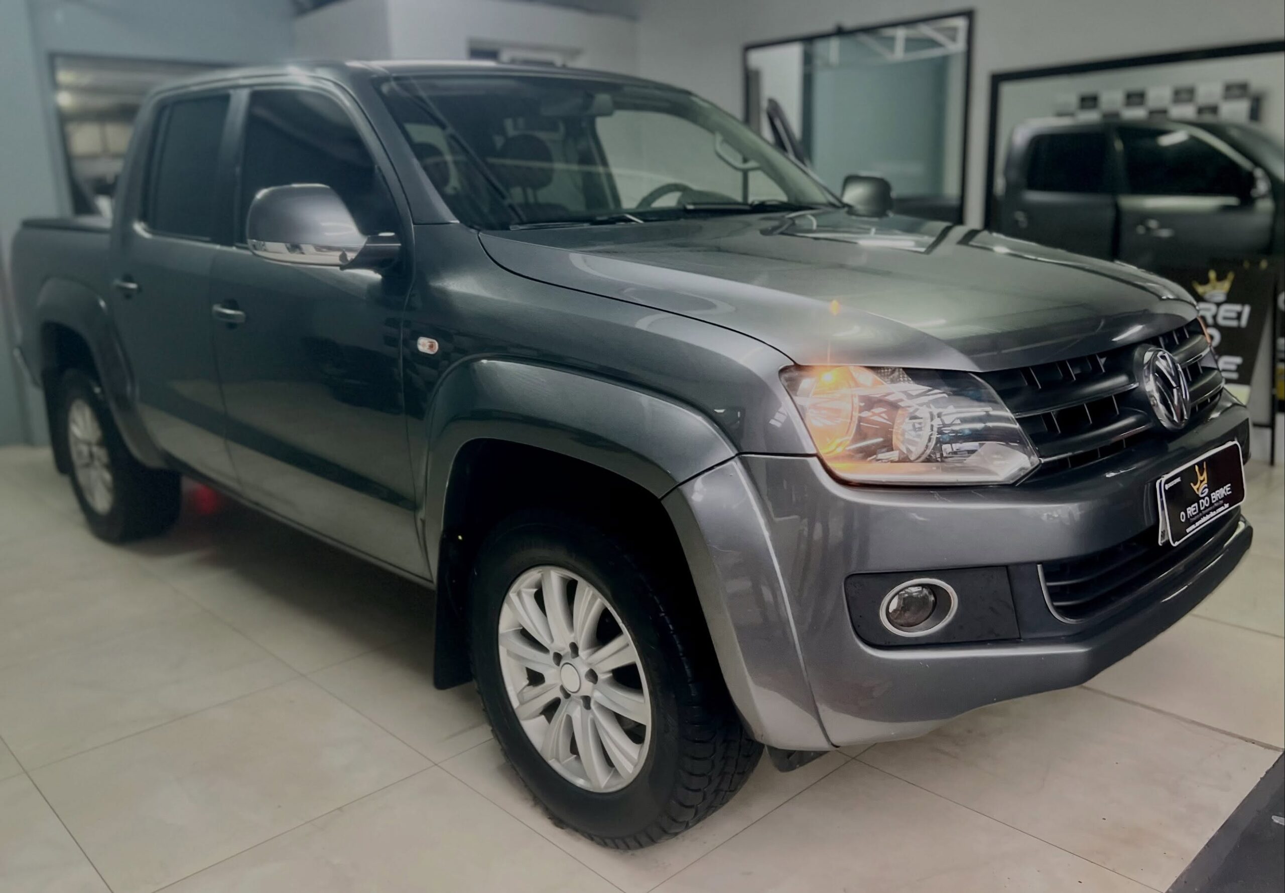 
								Volkswagen Amarok CD Highlin 2011 full									
