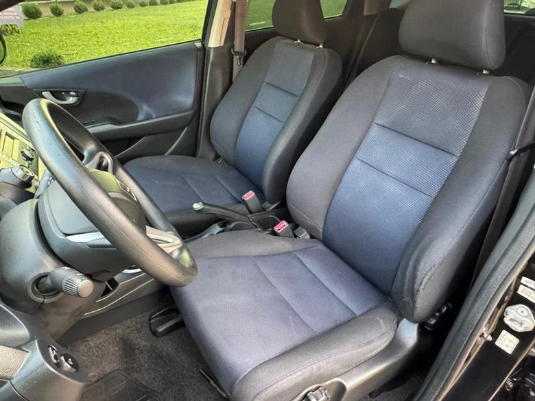 
								Honda Fit 2014 full									