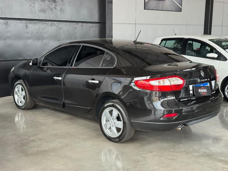 RENAULT Fluence Dynamique 2011