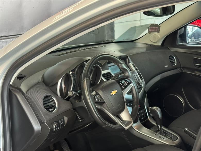
								Chevrolet Cruze LT 2014 full									