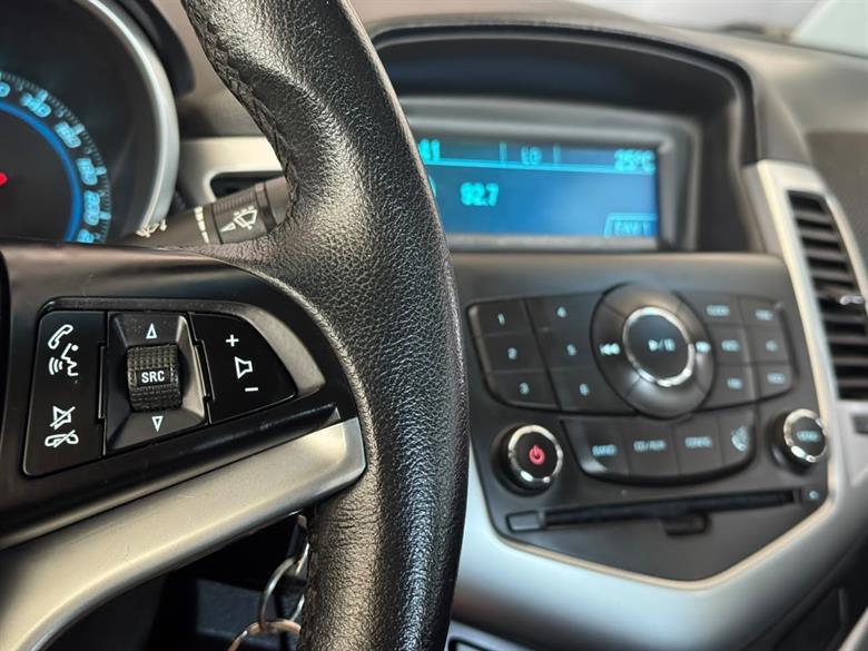 
								Chevrolet Cruze LT 2014 full									