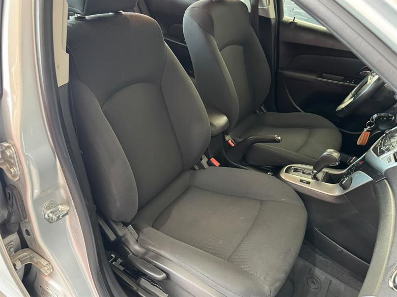 
								Chevrolet Cruze LT 2014 full									
