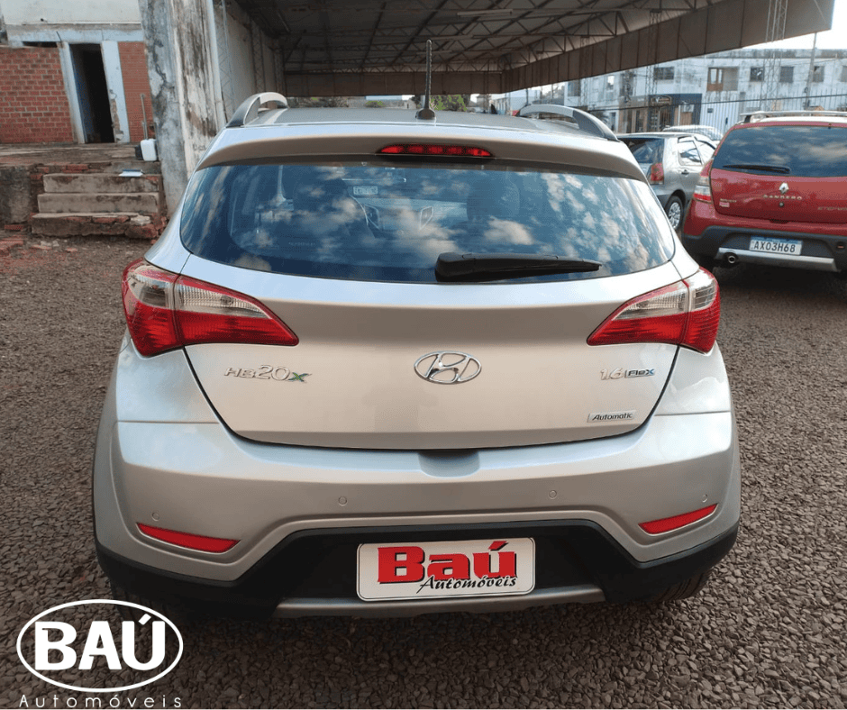 HYUNDAI HB20X 2014