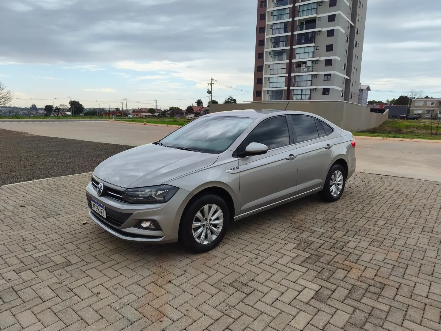 VOLKSWAGEN VIRTUS COMFORTLINE 2021